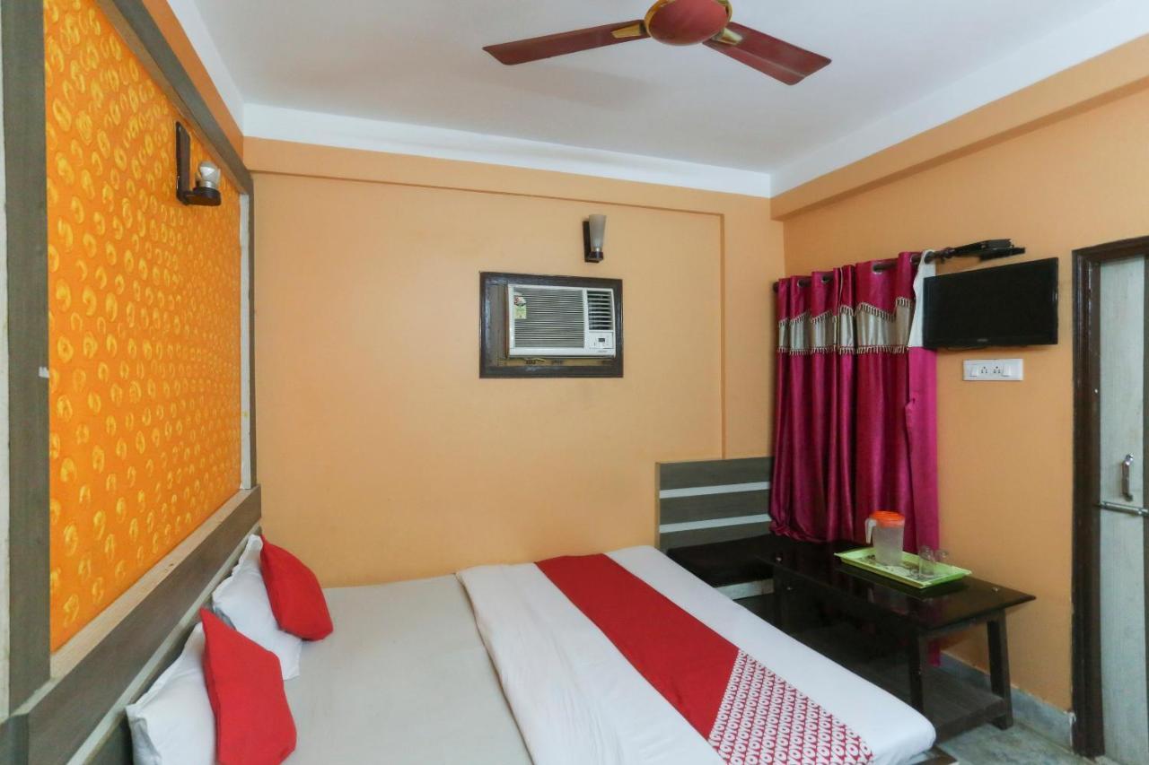 Oyo 60609 Hotel Tanushree Rampurhat Bagian luar foto