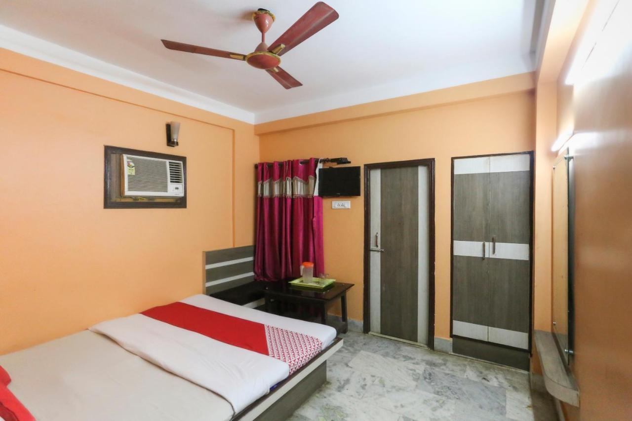 Oyo 60609 Hotel Tanushree Rampurhat Bagian luar foto
