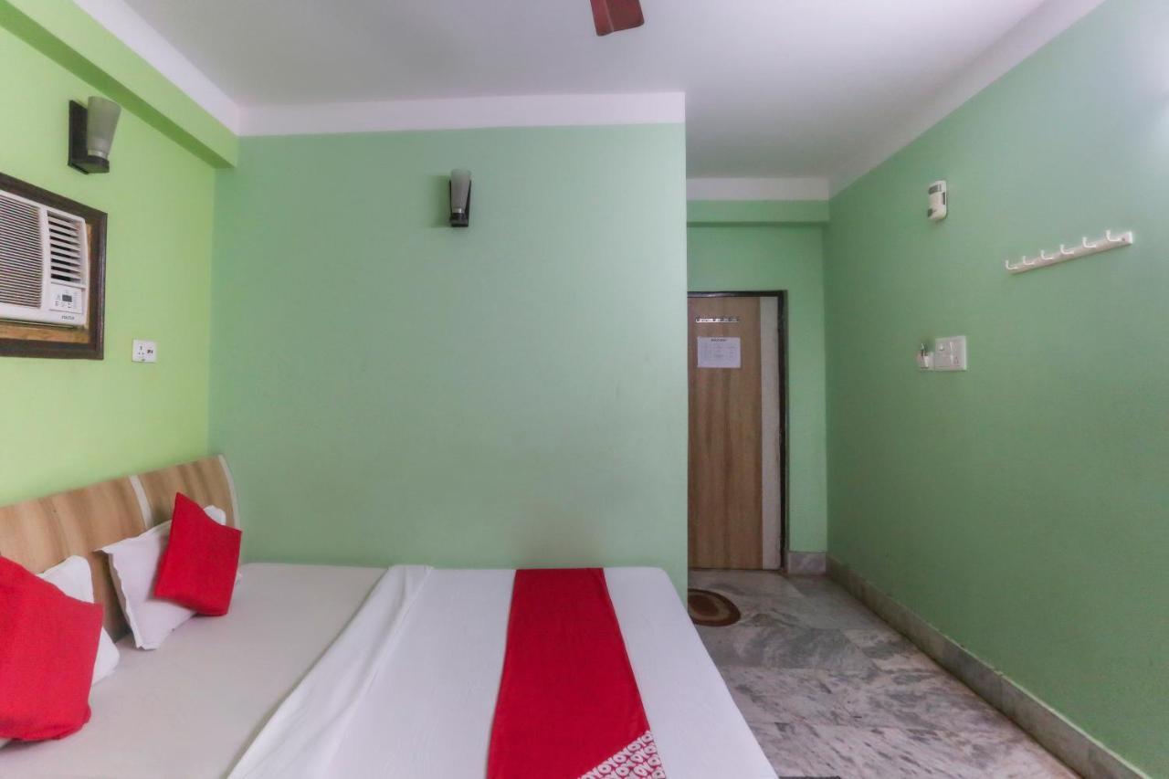 Oyo 60609 Hotel Tanushree Rampurhat Bagian luar foto